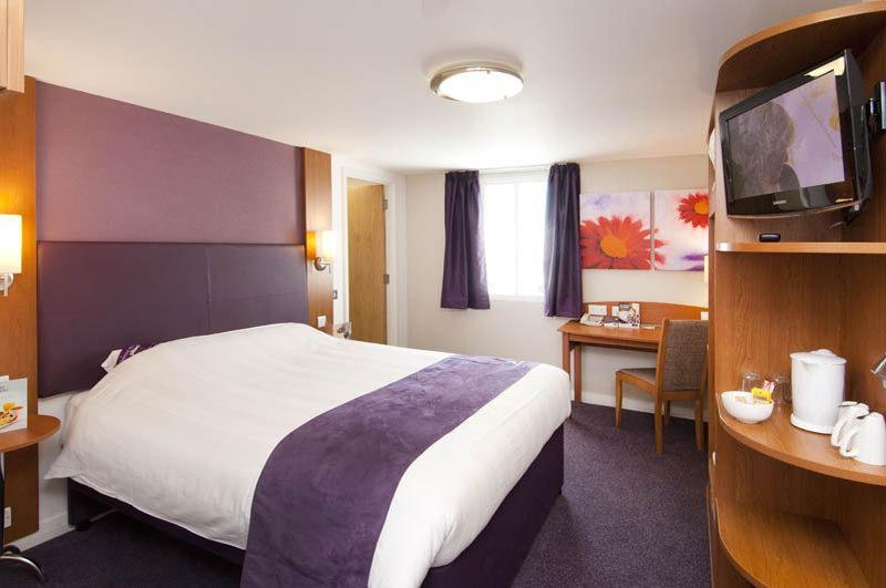 Premier Inn Lancaster Exterior foto